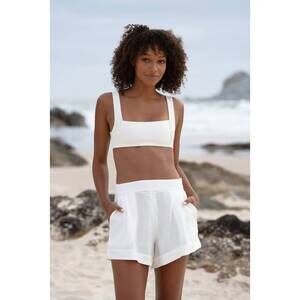NEW LILLY PILLY gaia linen shorts in ivory